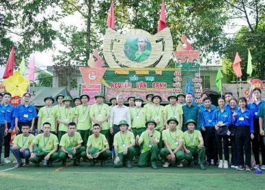 NGÀY GIAO QUÂN 1