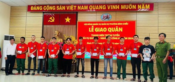 NGÀY GIAO QUÂN